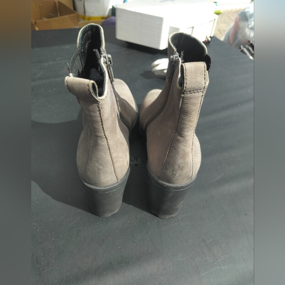 VAGABOND Grace Chelsea boots - Picture 3 of 10